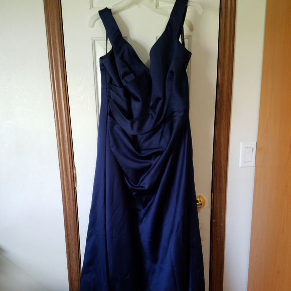 Navy Alfred Angelo Bridesmaid Dress - Picture 1 of 3
